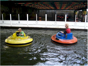 In de botsboten In de botsboten