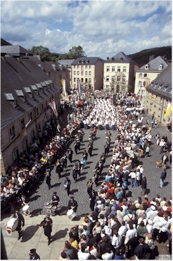 Dansprocessie in Eternach