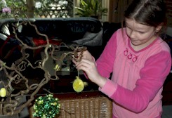 Paasdecoratie - Paastak versieren