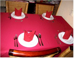 Servetten gevouwen als mijter Servetten gevouwen als mijter